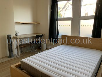 Bedroom 1 - Ground Floor - Front - Double - £560 pcm