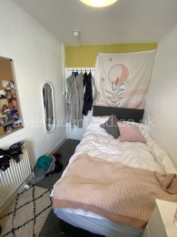 bedroom 3.1