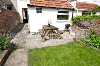 Garden-5-bed-student-house-Bristol