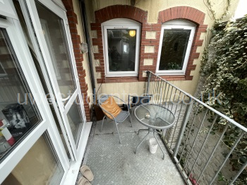 Bed 3 Balcony
