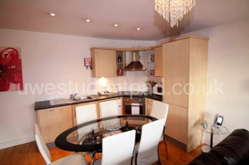 Kitchen-3-bed-student-flat-Bristol_800x531