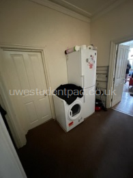 c80da196-08ec-41ed-aff6-b135f6864754