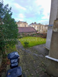 Rear communal garden