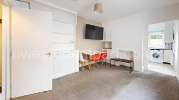 500-Fishponds-Road-Bedroom(2)