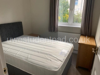 Bedroom 3.jpg