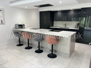 New kitchen 2 .jpeg