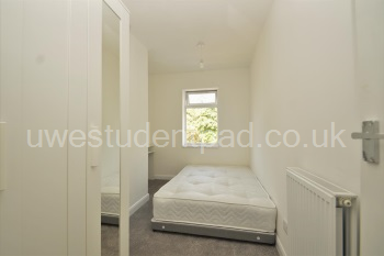 Bedroom 3.jpg