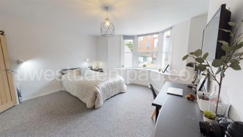 gf bedroom (1)