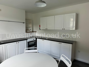 3 Kitchen 2
