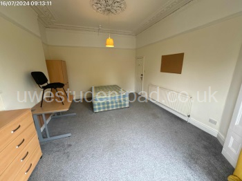 GFF112RedlandRoad-Bedroom3-13734088-72-0