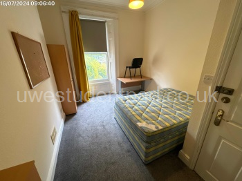 GFF112RedlandRoad-Bedroom2-13734087-69-0