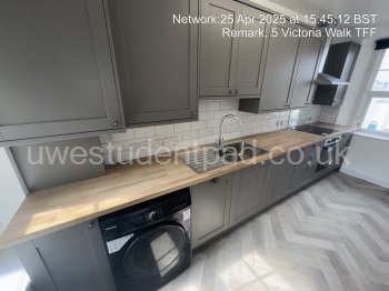 5VWTFF kitchen1