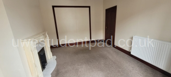 Bedroom 1 - 2