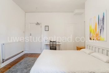 Large Double with Shared Bathroom