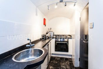 Superior Ensuite Studio