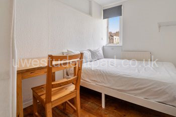 Standard Single with Shared Bathroom
