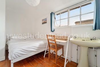 Standard Single with Shared Bathroom