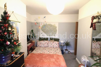 Bedroom 3.JPG