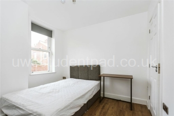 209948_BIL220395_L_I