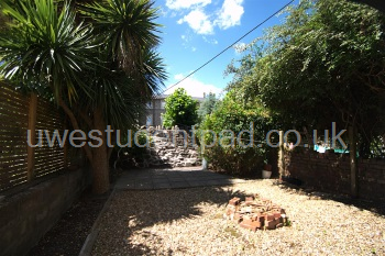 139 Sefton Park Road - Garden.jpg