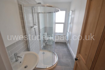 1 Elton Road (10).JPG