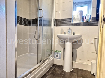 WhatsApp Image 2025-