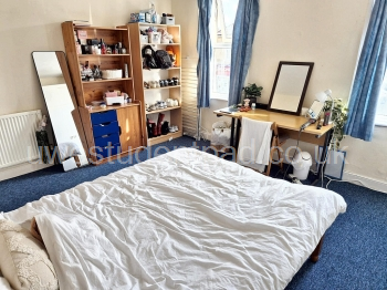 WhatsApp Image 2025-