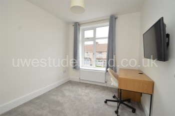 35 Third Avenue (5).JPG