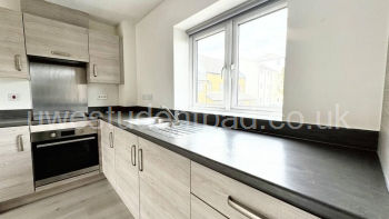 4R2dhP_kMkKe1GaLzp7B