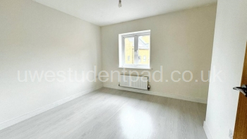 lucFijqxbEOyBhLV0c-e