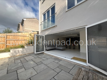 processed-607938F1-1